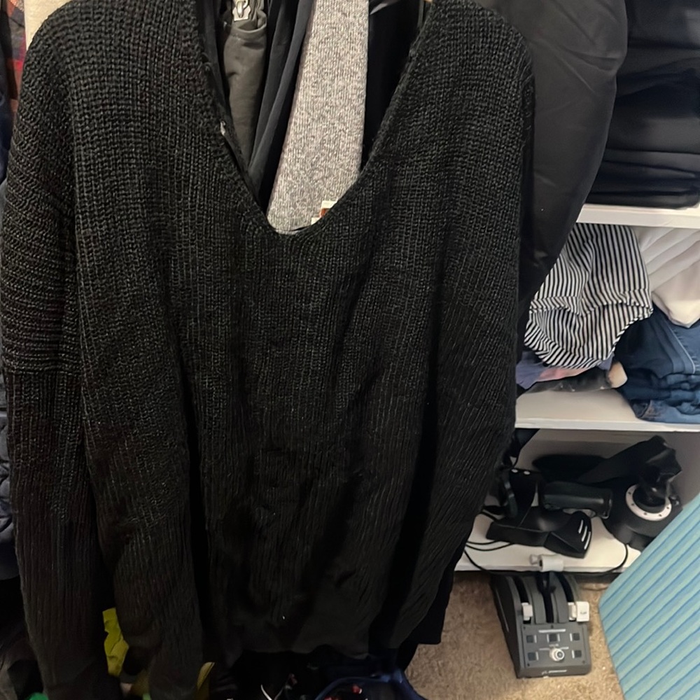 black chunky oversized sweater- open back